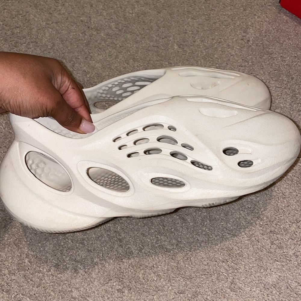 Yeezy Foam Runner